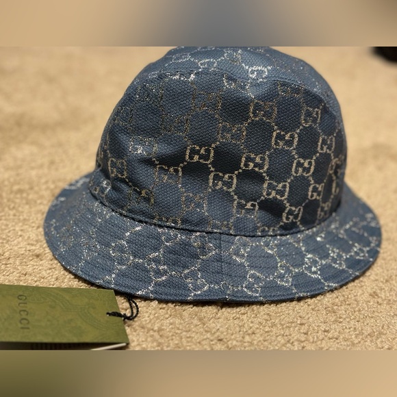 🆕Gucci GG Lame Bucket Hat - Picture 2 of 9